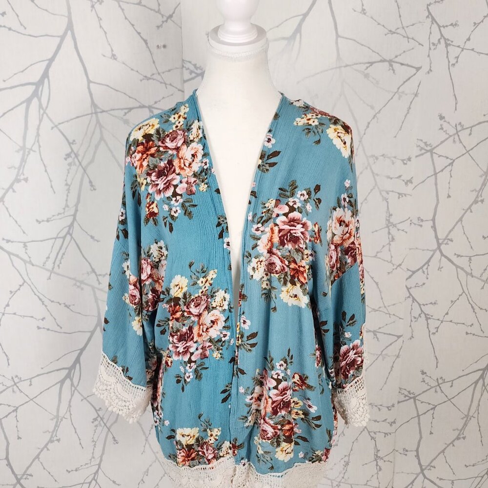 Umgee Blue Floral Print Crinkle Crochet Trim Open Front Cardigan